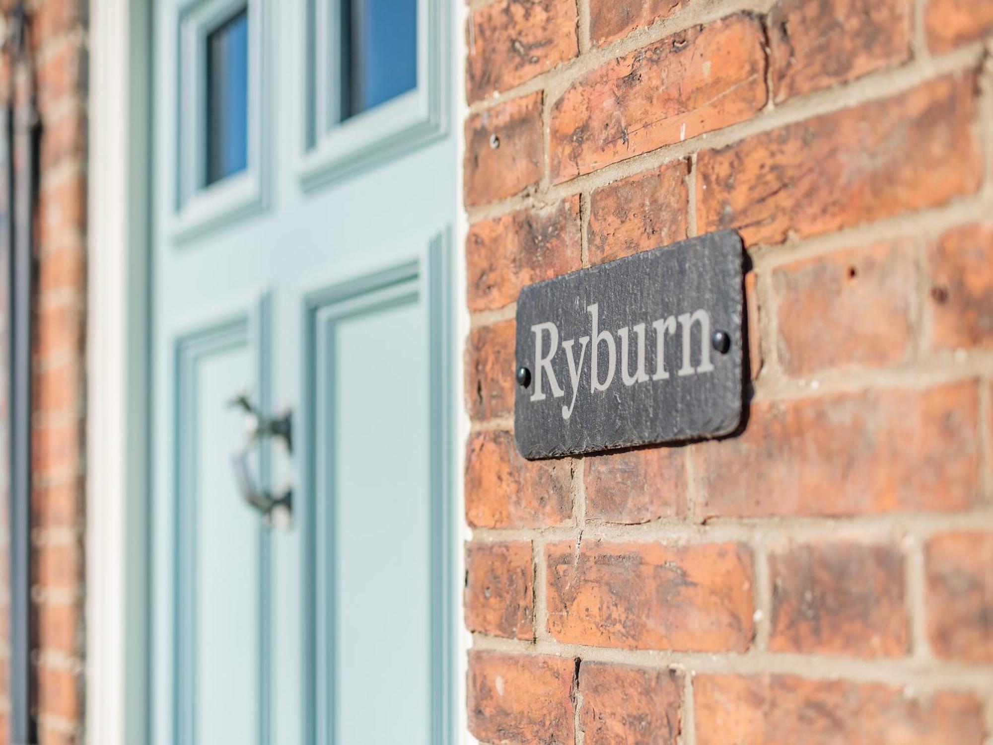 ソーントン・デール Ryburn House - Uk43518ヴィラ エクステリア 写真